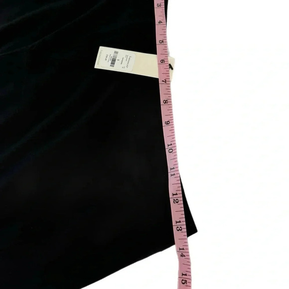 NWT Francesca's Mi Ami Black Feather Hem Mini Skirt City Classic Modern Small - Picture 7 of 10